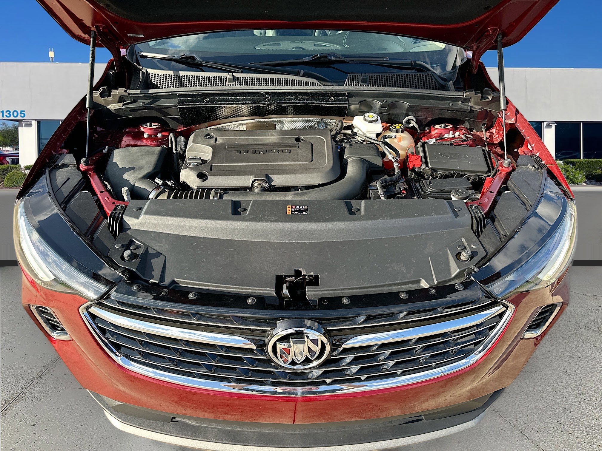 Used 2022 Buick Envision Essence w/ Safety Package image 28