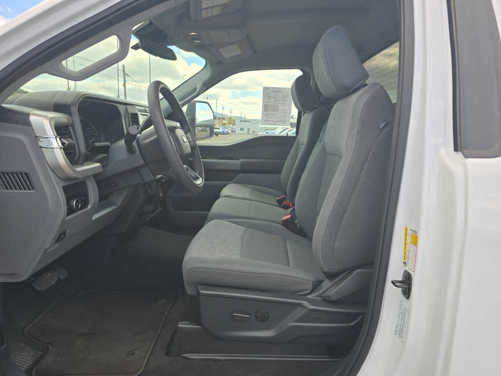Certified 2025 Ford F350 XLT w/ FX4 Off-Road Package AWD/4WD image 11