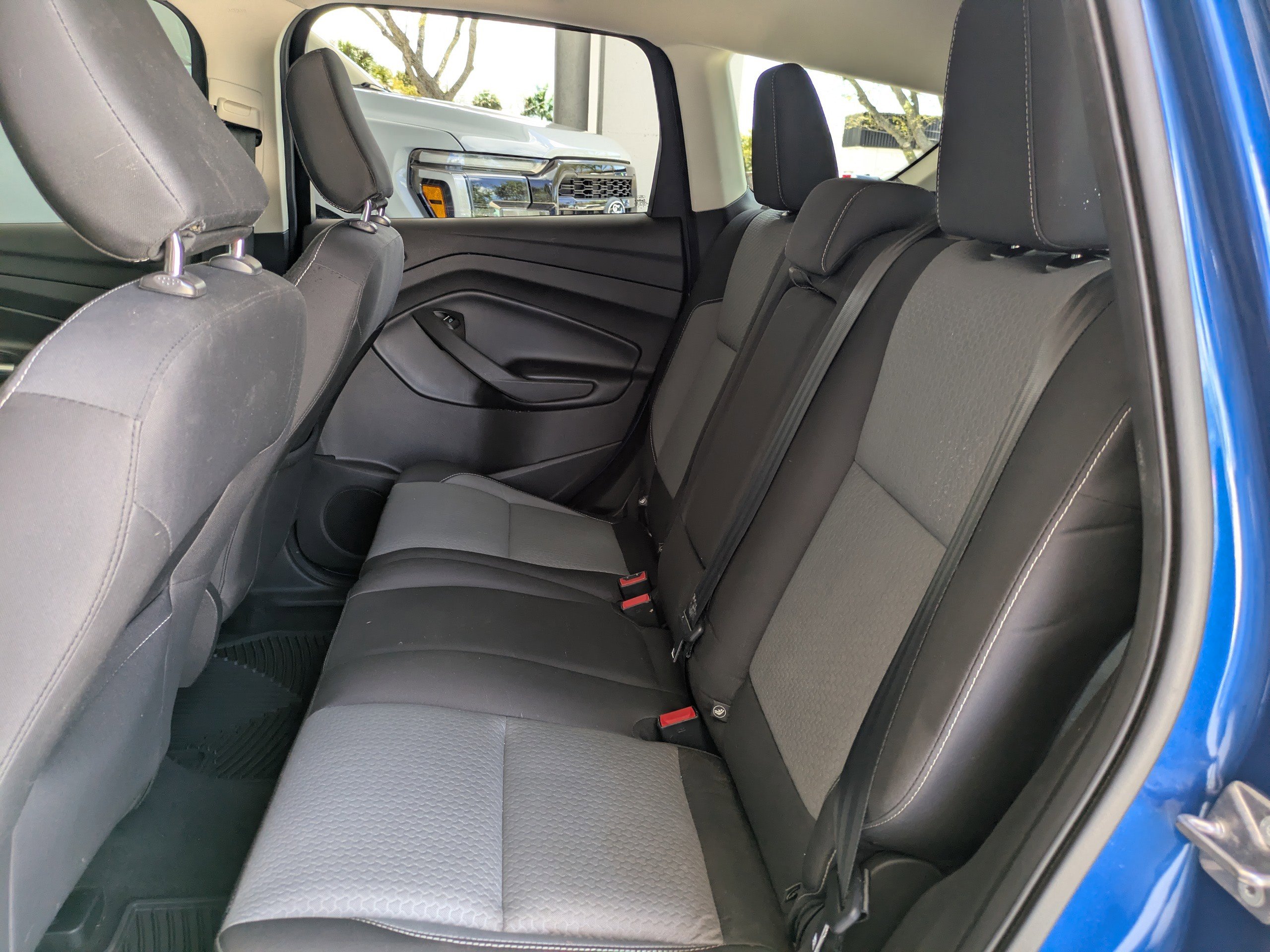 Certified 2019 Ford Escape SE FWD image 17