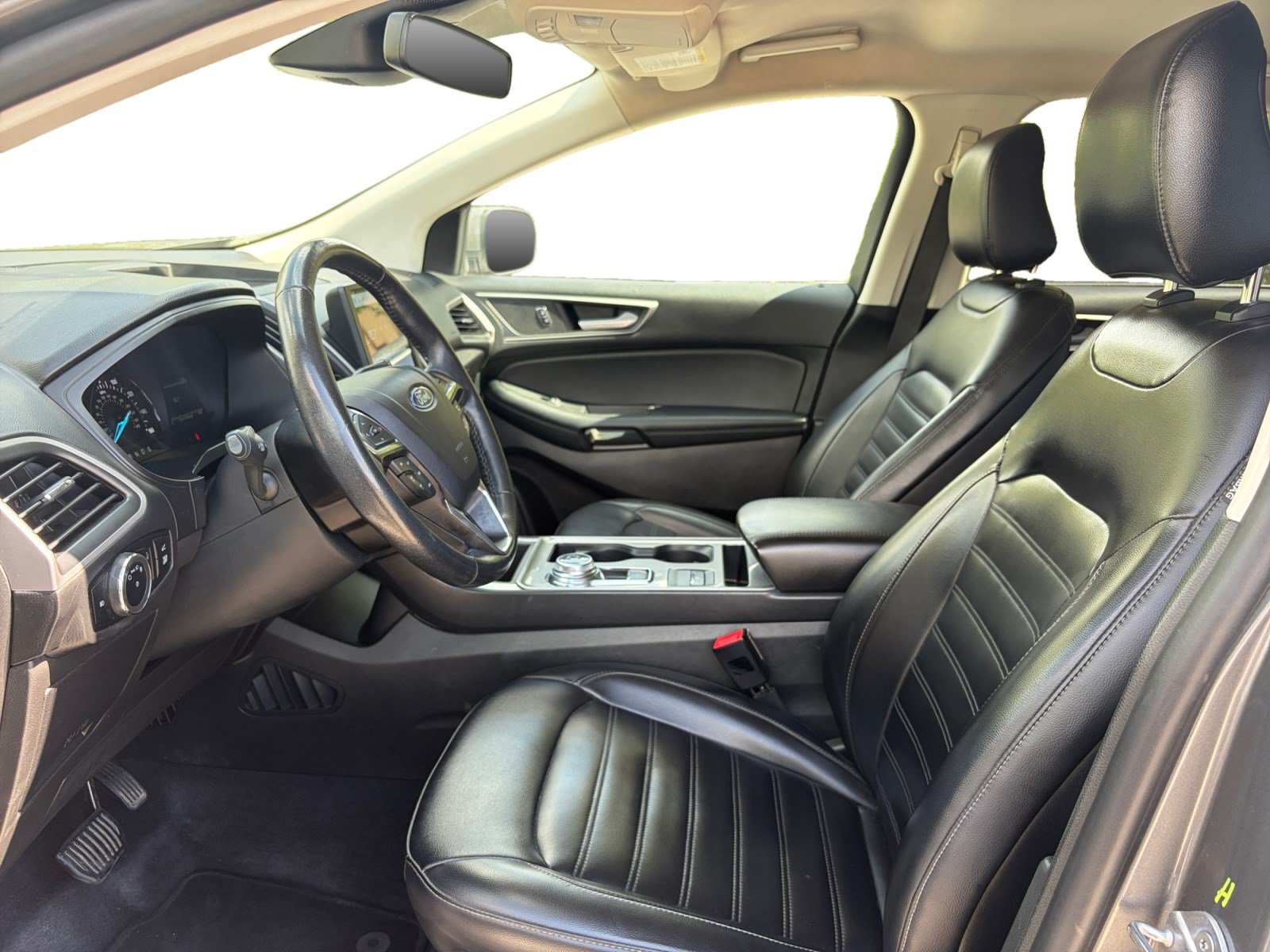 Certified 2024 Ford Edge SEL w/ Convenience Package AWD/4WD image 11