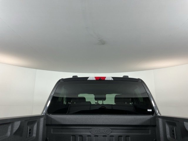 Certified 2025 Ford F350 Lariat w/ Black Appearance Package image 4