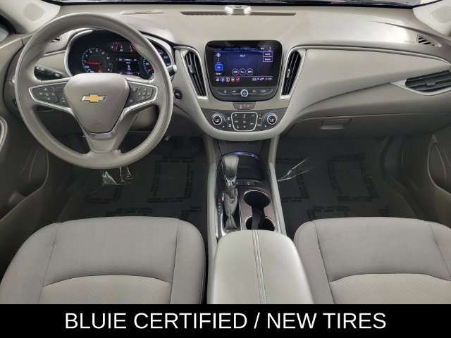 Used 2025 Chevrolet Malibu LT FWD image 20