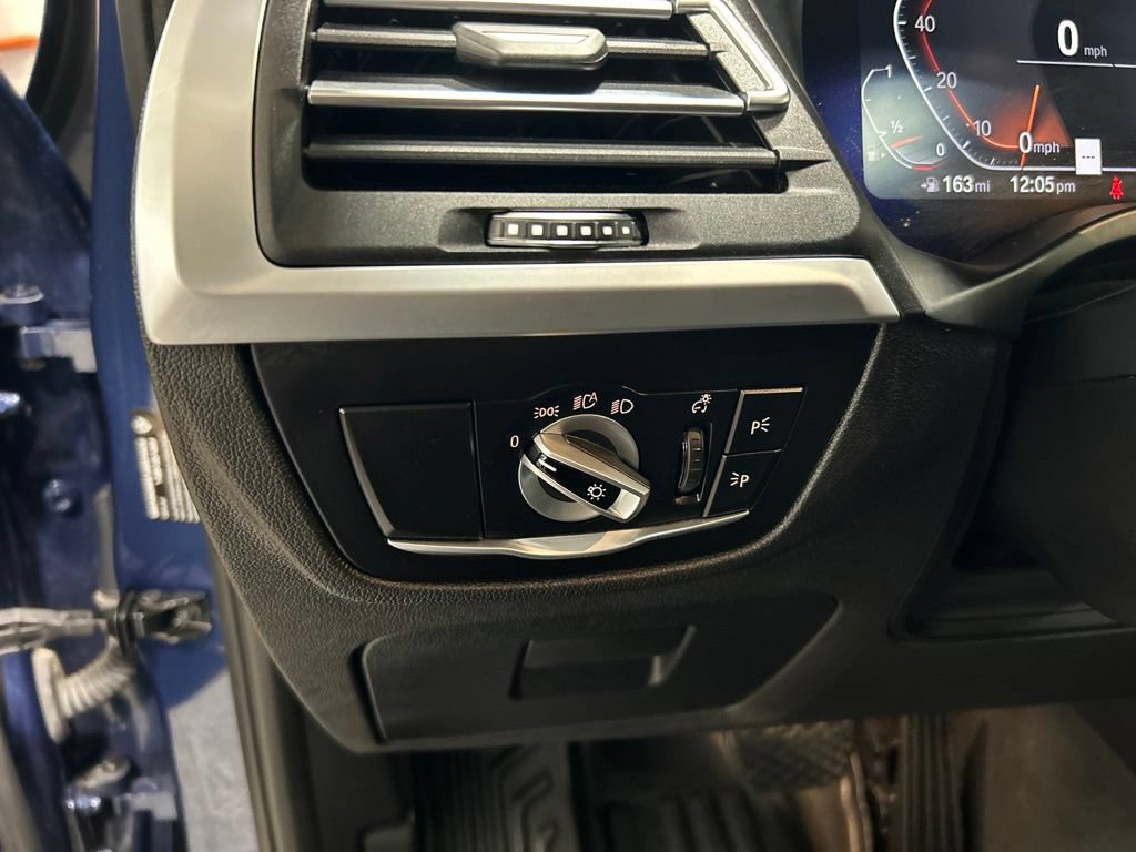 Used 2022 BMW X3 xDrive30i AWD/4WD image 14