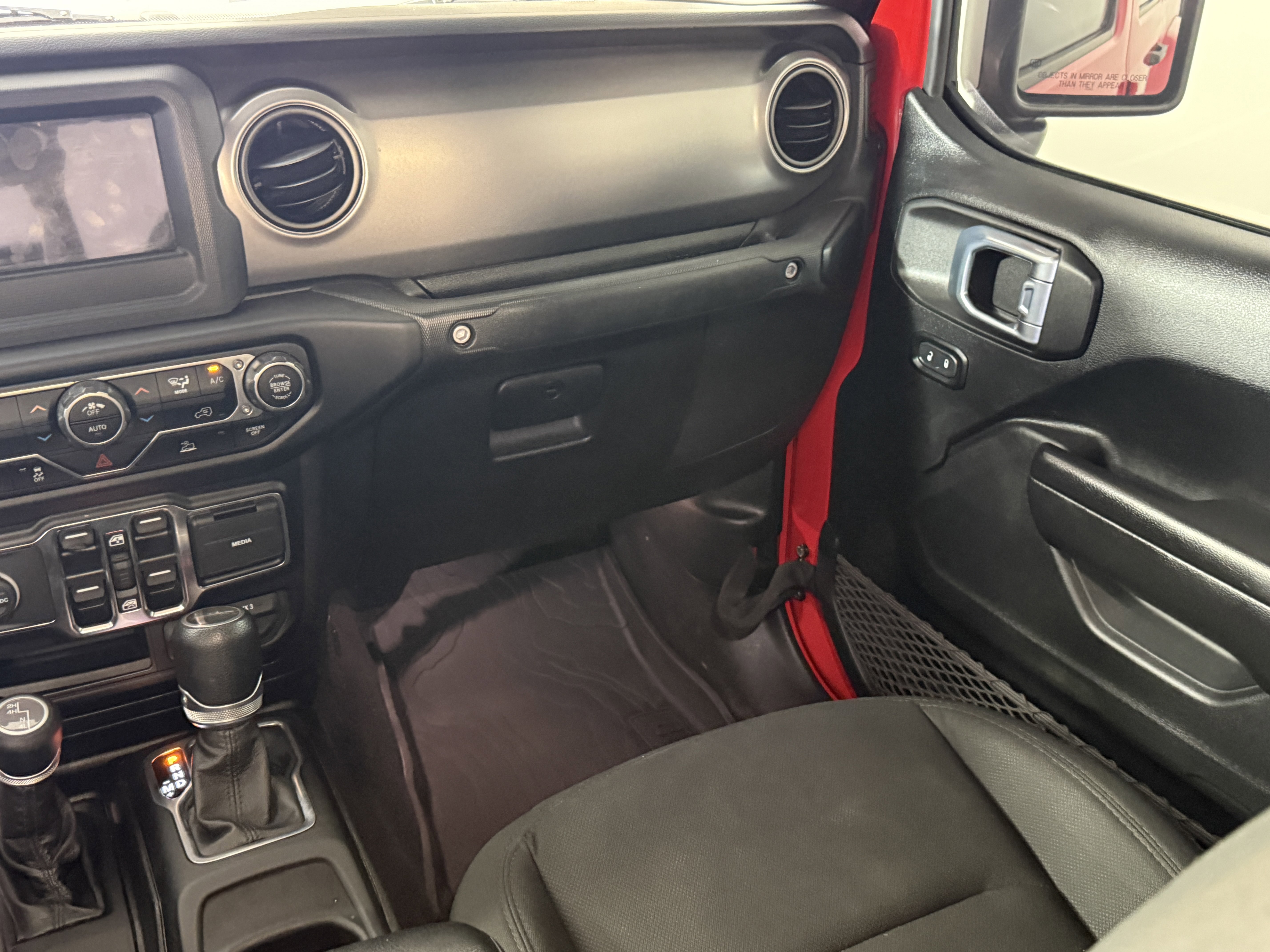 Used 2021 Jeep Gladiator Sport AWD/4WD image 12