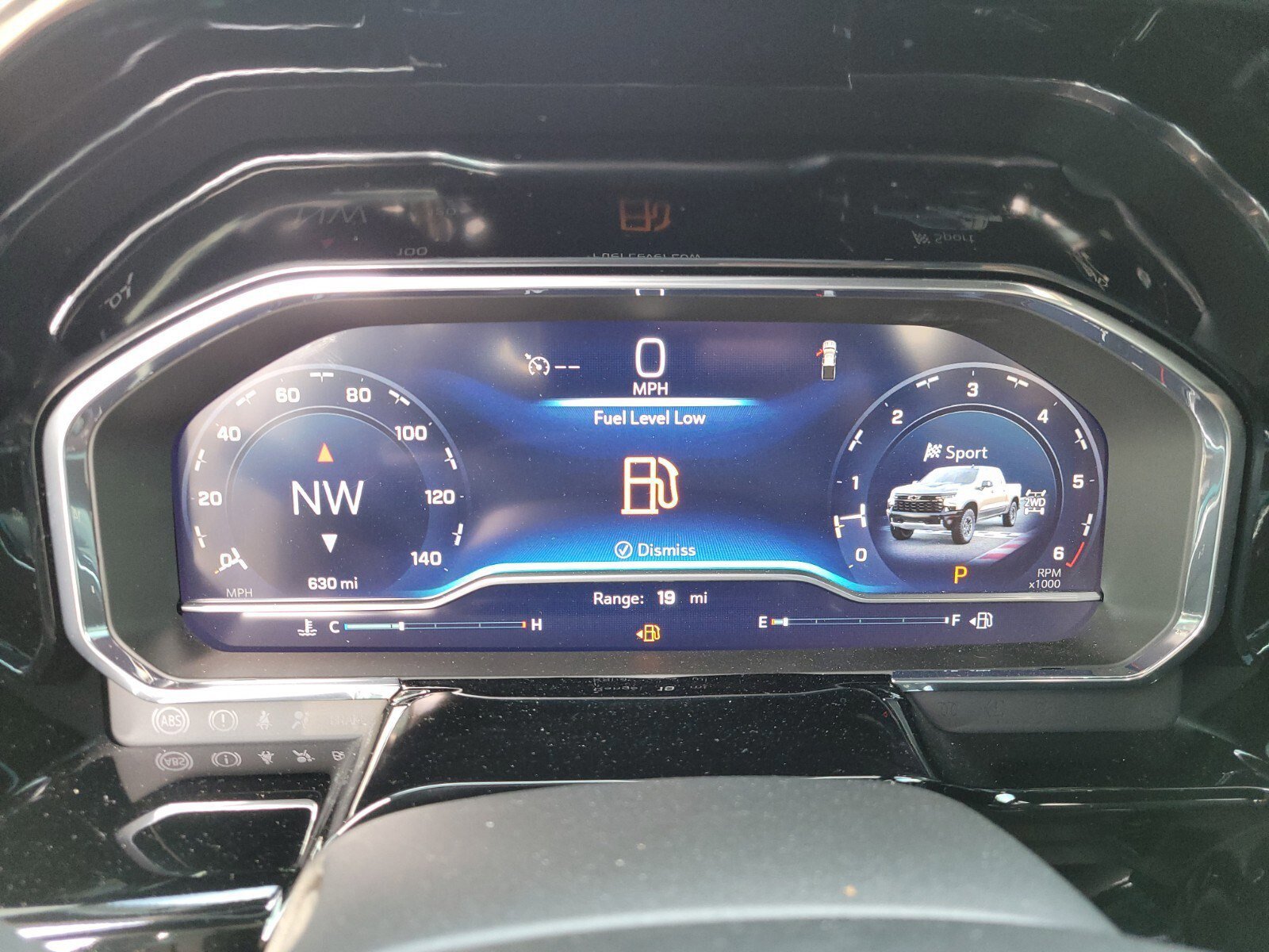 Used 2025 Chevrolet Silverado 1500 ZR2 image 30