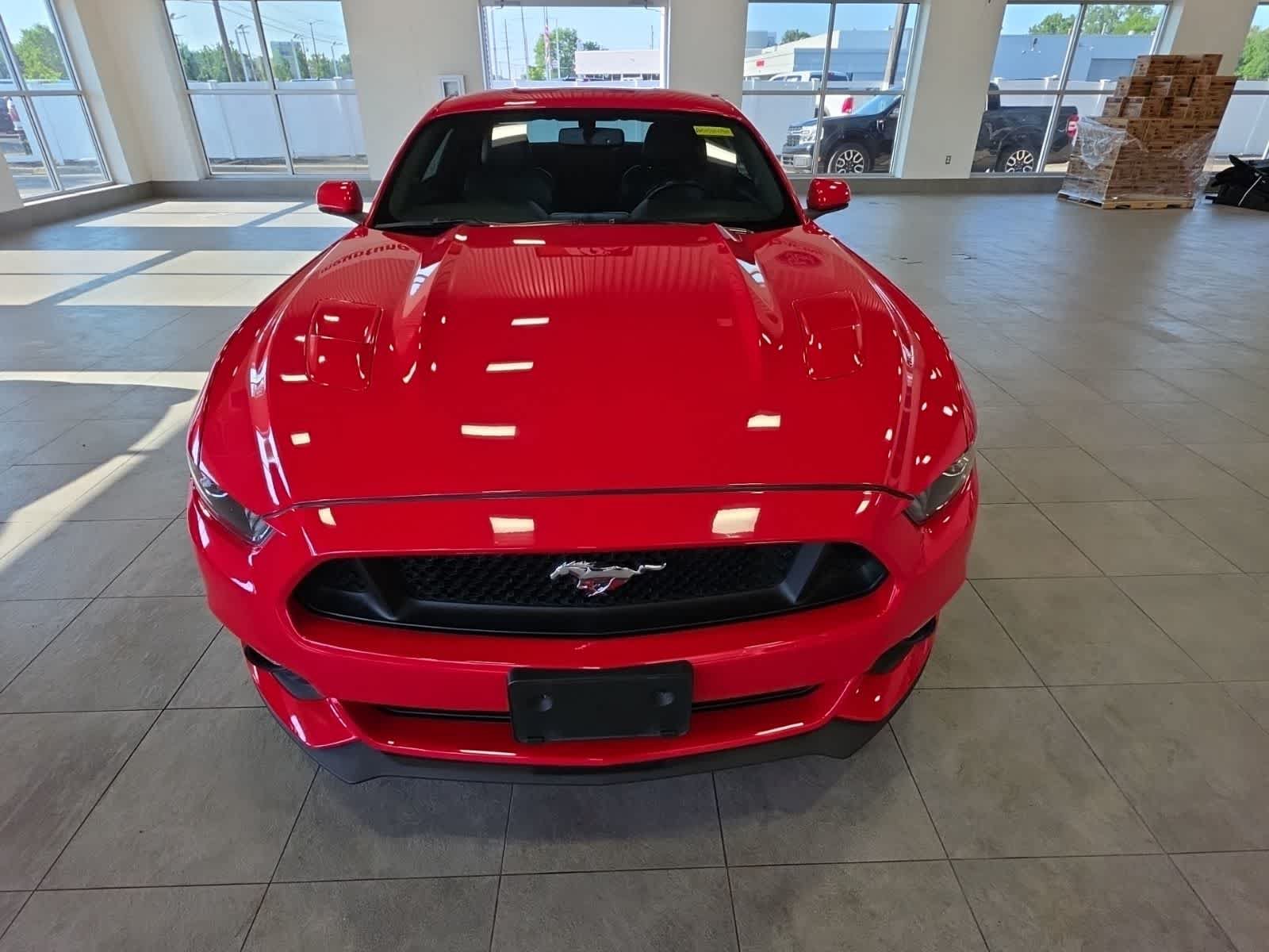 Certified 2017 Ford Mustang GT Premium RWD image 3