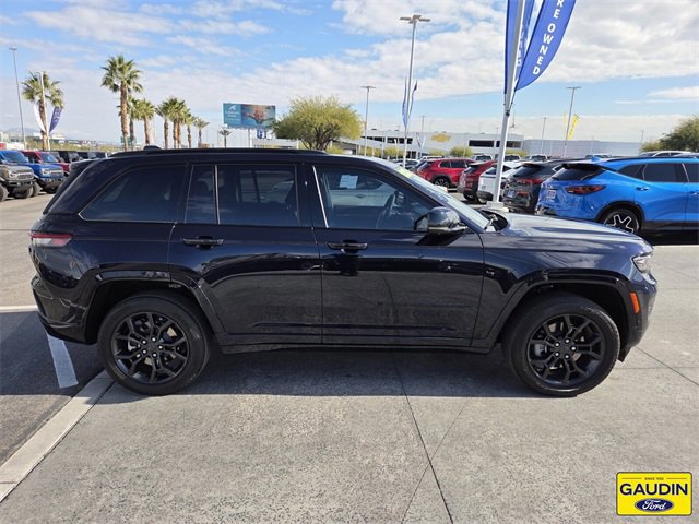 Used 2023 Jeep Grand Cherokee 30th Anniversary image 6