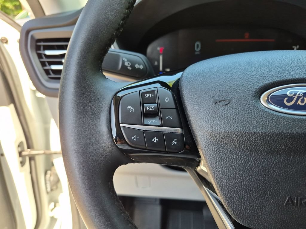 Certified 2023 Ford Escape SE FWD image 22
