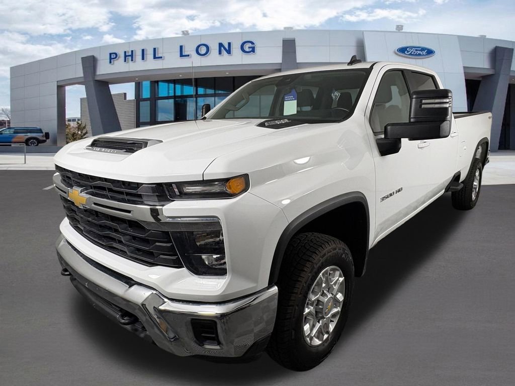 Used 2024 Chevrolet Silverado 3500 LT AWD/4WD image 1