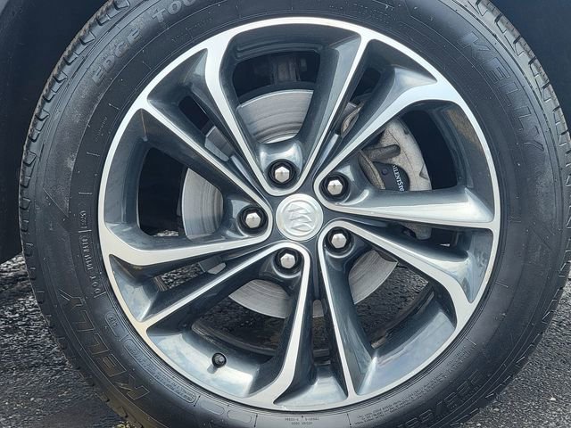 Used 2020 Buick Encore GX Select AWD/4WD image 16