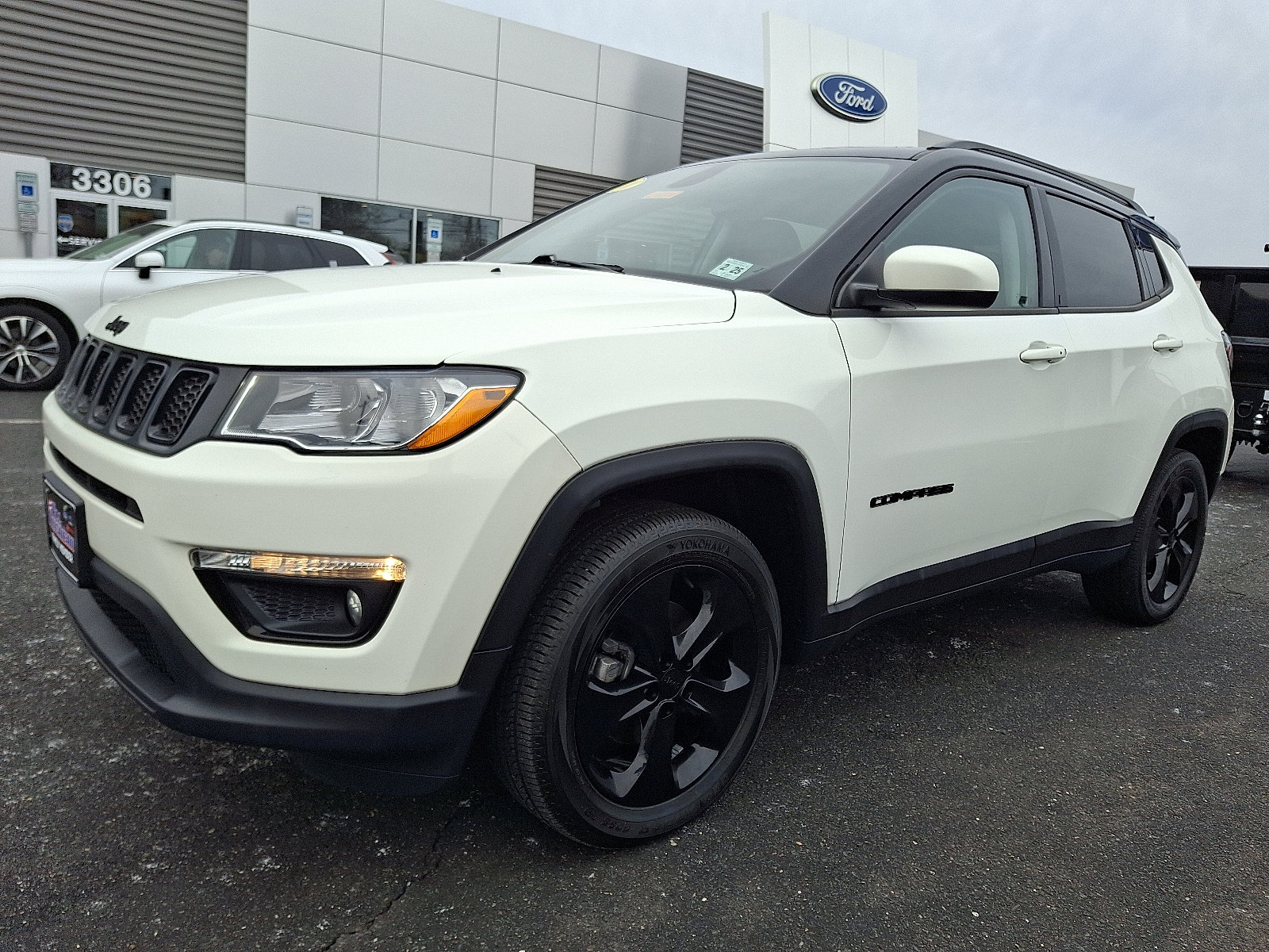Used 2020 Jeep Compass Latitude AWD/4WD image 5