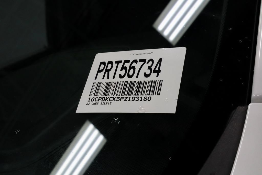 Used 2023 Chevrolet Silverado 1500 LT AWD/4WD image 31
