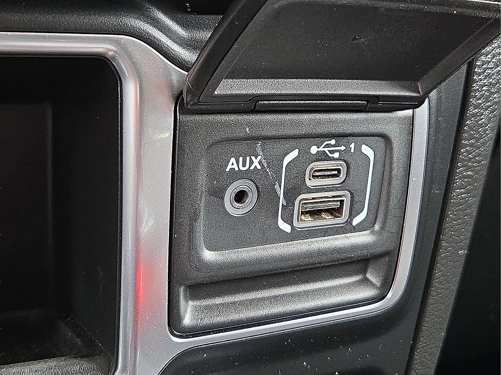 Used 2021 Jeep Wrangler Unlimited Willys image 18