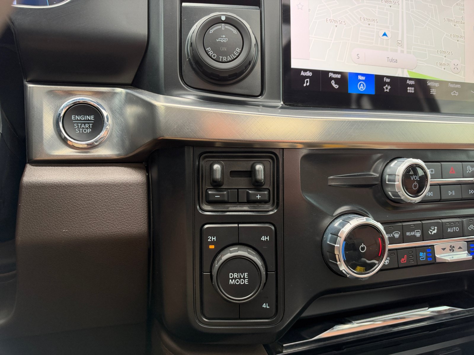 Certified 2026 Ford F350 King Ranch AWD/4WD image 25
