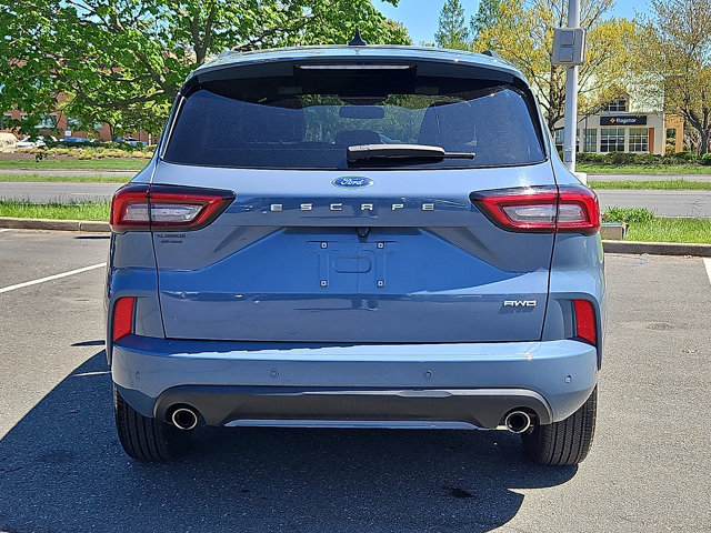 Certified 2024 Ford Escape ST-Line w/ Tech Pack #1 AWD/4WD image 9