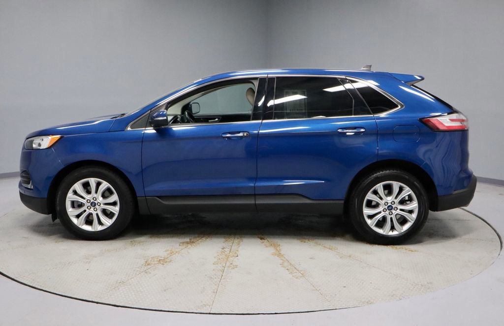 Certified 2021 Ford Edge Titanium w/ Cargo Accessory Package FWD image 2