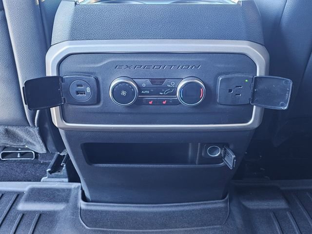 Certified 2023 Ford Expedition Limited image 19