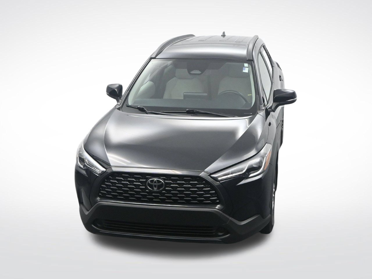 Used 2025 Toyota Corolla Cross LE FWD image 36