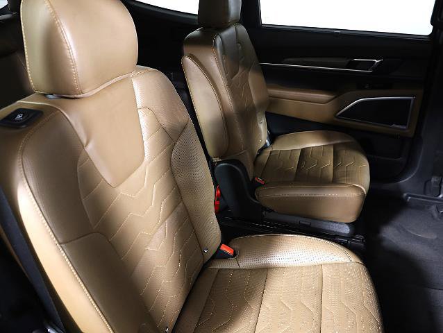 Used 2021 Kia Telluride SX w/ SX Prestige Package image 10