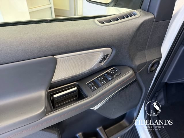 Certified 2025 Ford Expedition Active RWD image 15