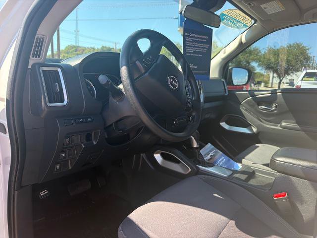 Used 2025 Nissan Frontier SV RWD image 6