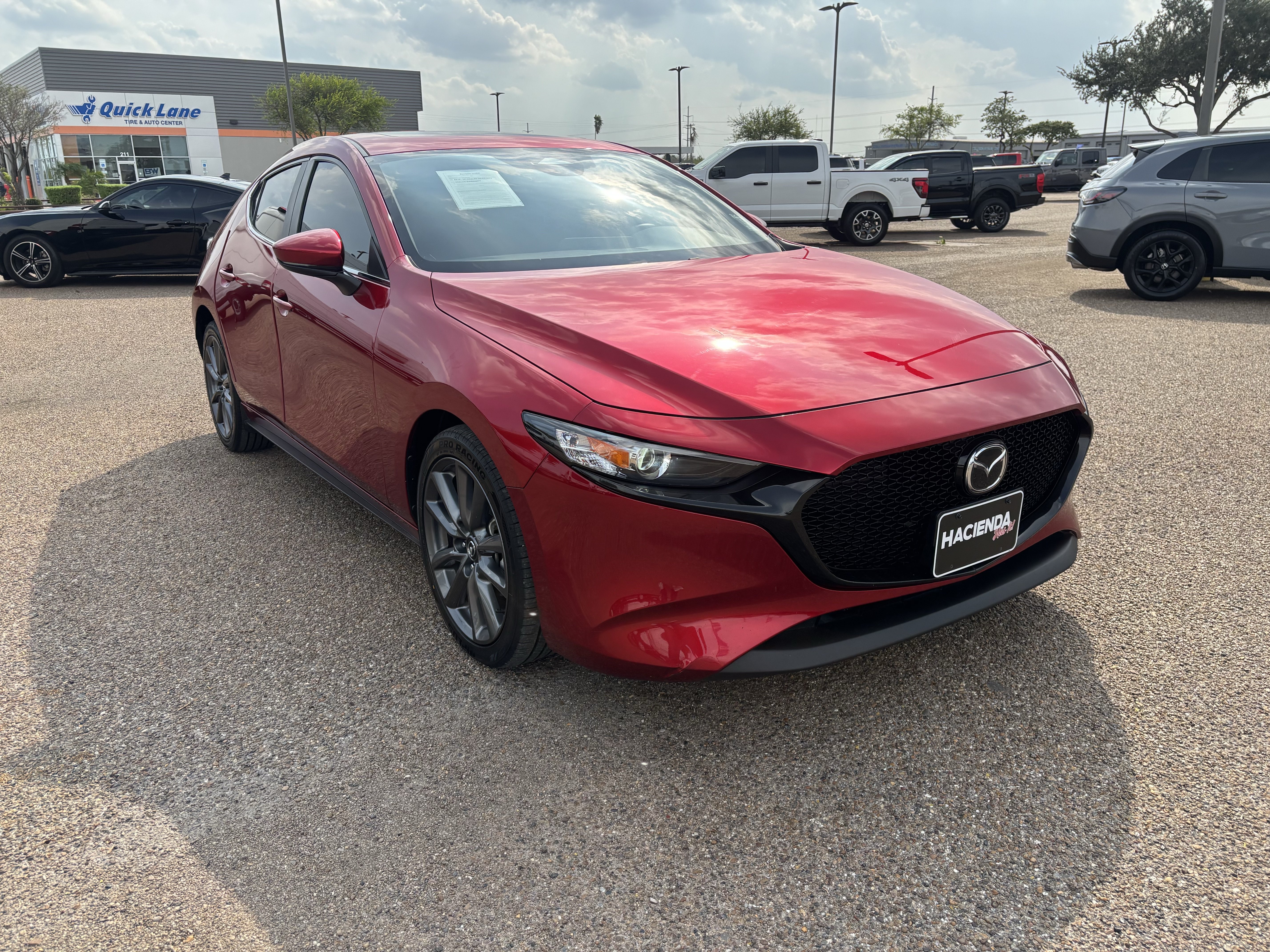 Used 2024 MAZDA MAZDA3 s FWD image 5