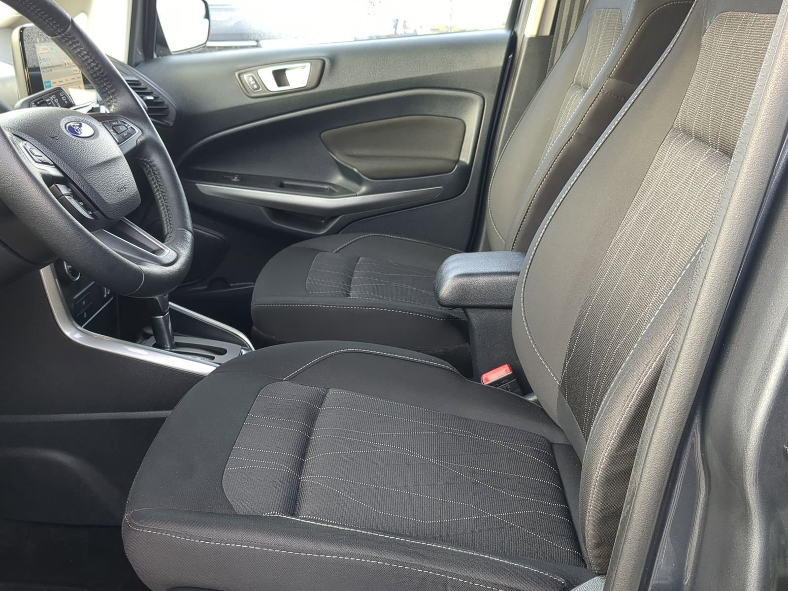 Certified 2018 Ford EcoSport SE image 19