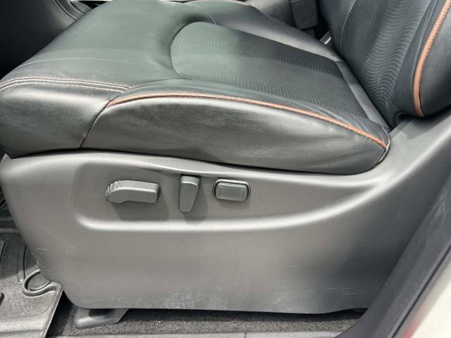 Used 2019 Nissan Armada Platinum w/ Interior Lighting Package RWD image 35