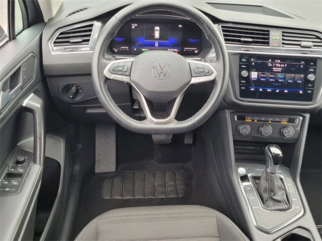 Used 2024 Volkswagen Tiguan S image 11