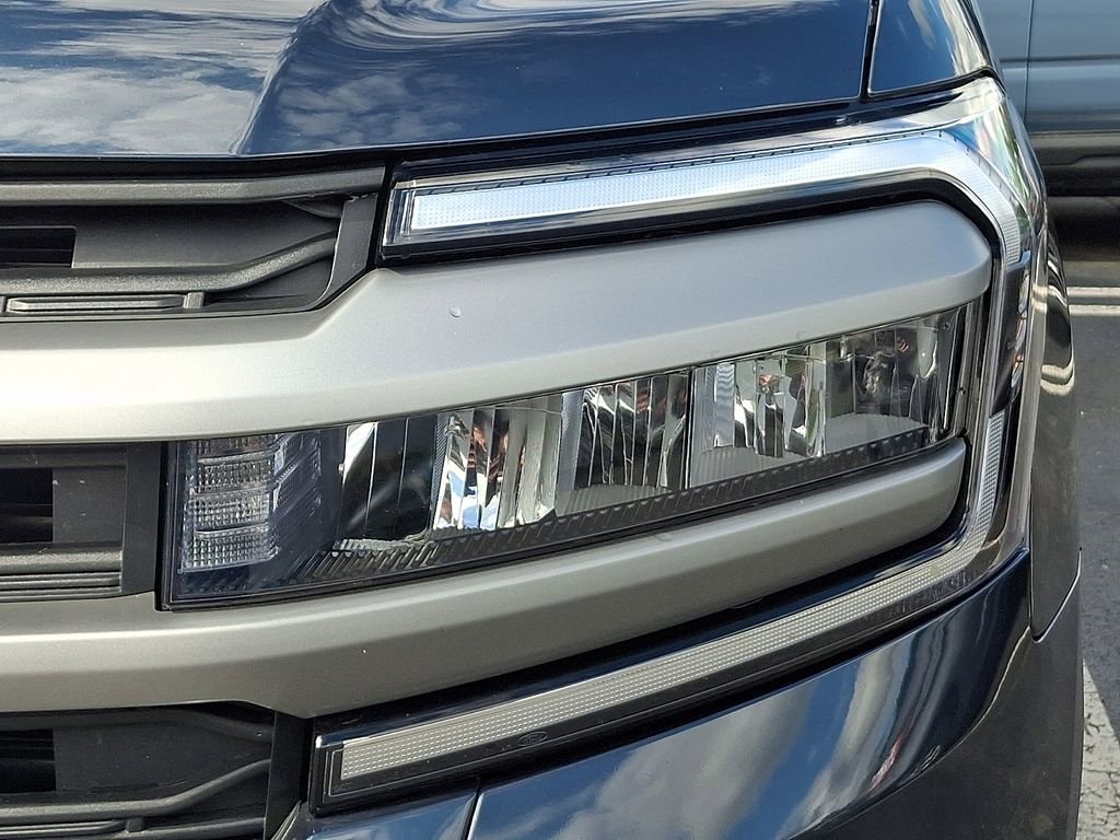 Certified 2023 Ford Expedition XLT AWD/4WD image 4