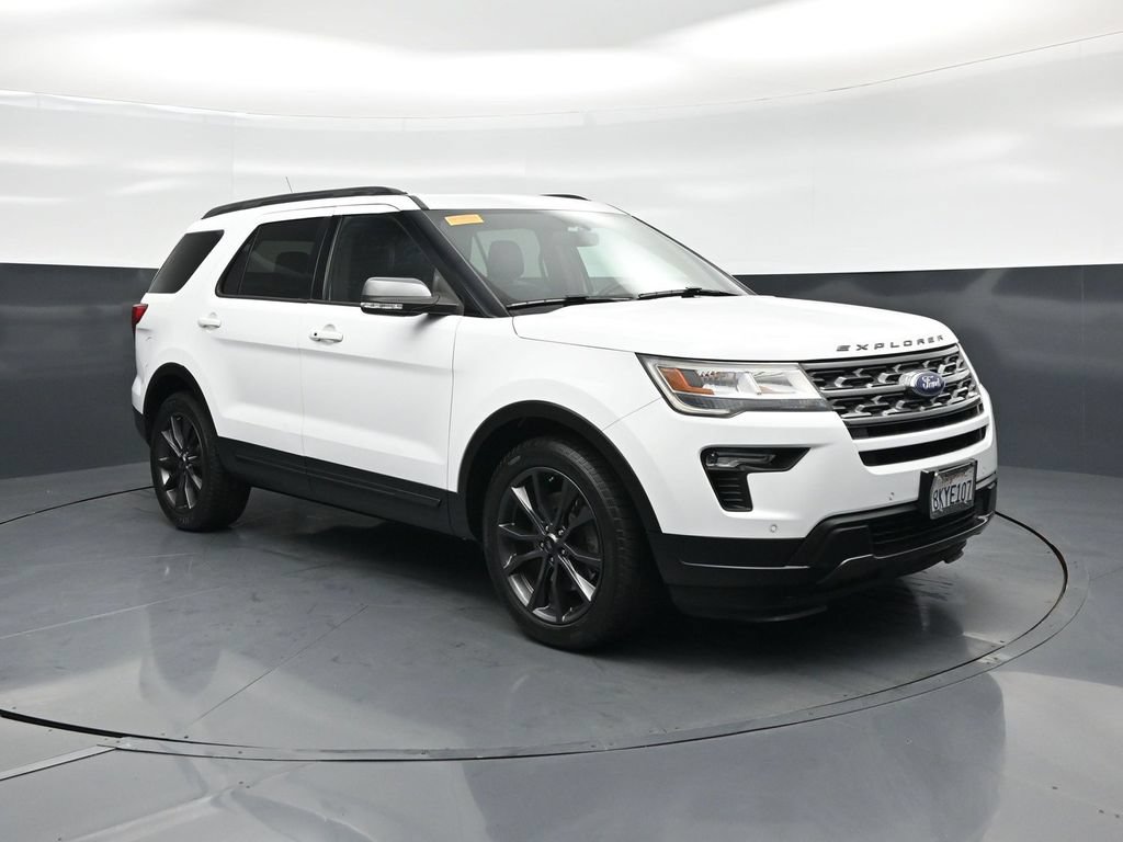 Certified 2019 Ford Explorer XLT w/ Equipment Group 202A FWD image 51
