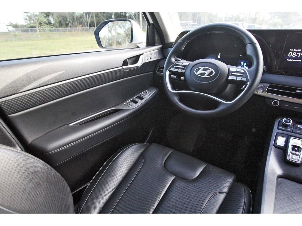 Used 2023 Hyundai Palisade Limited image 12