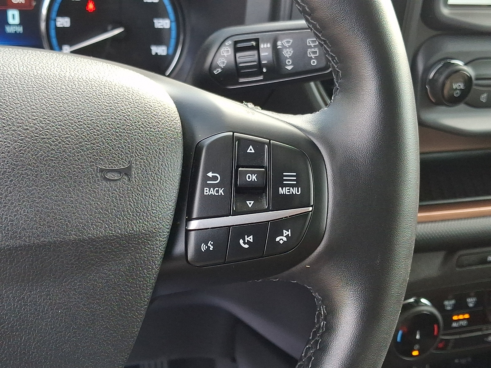 Certified 2024 Ford Bronco Sport Outer Banks AWD/4WD image 22