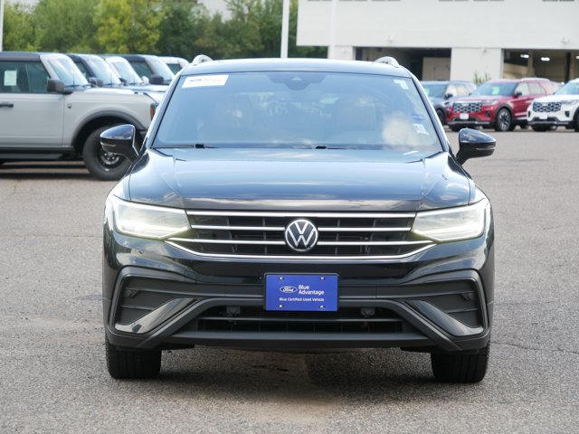 Used 2024 Volkswagen Tiguan SE AWD/4WD image 8