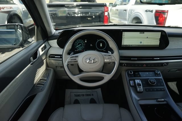 Used 2023 Hyundai Palisade Calligraphy FWD image 24