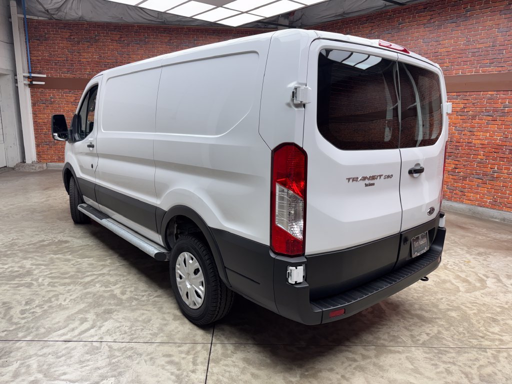 Certified 2025 Ford Transit 250 Low Roof w/ Exterior Upgrade Package RWD image 3