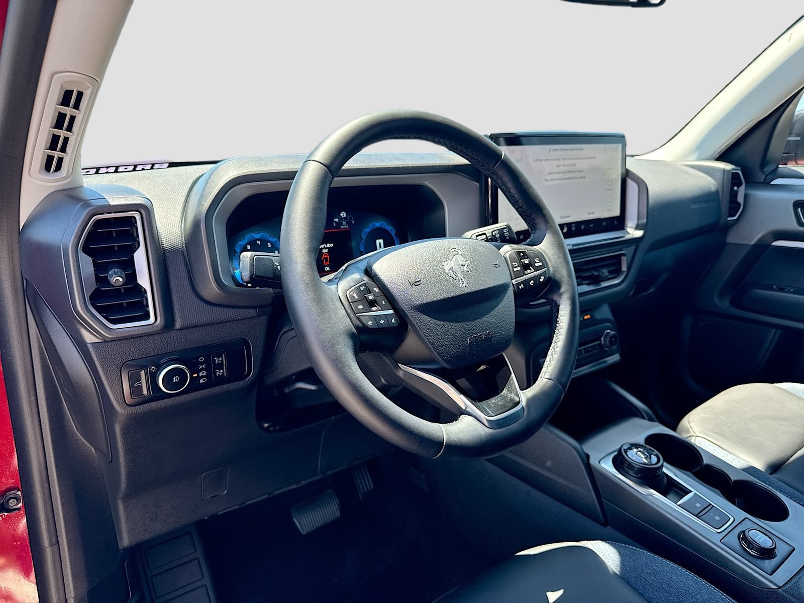 Certified 2025 Ford Bronco Sport Outer Banks w/ Outer Banks Tech Package+ AWD/4WD image 9