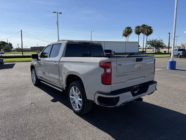 Used 2026 Chevrolet Silverado 1500 High Country w/ High Country Premium Package AWD/4WD image 6