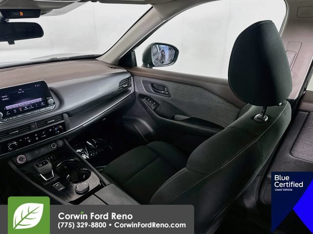 Used 2023 Nissan Rogue S AWD/4WD image 25