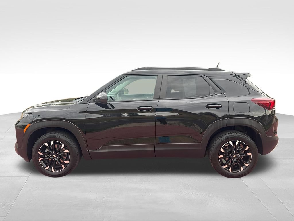 Used 2023 Chevrolet TrailBlazer LT AWD/4WD image 5