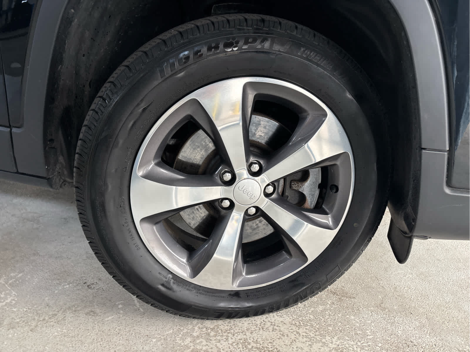 Used 2020 Jeep Cherokee Limited AWD/4WD image 45