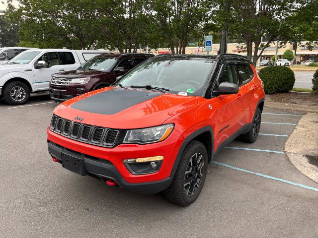 Used 2019 Jeep Compass Trailhawk w/ Leather Interior Group AWD/4WD image 1