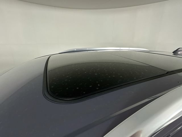Used 2024 Chevrolet Equinox EV LT FWD image 30