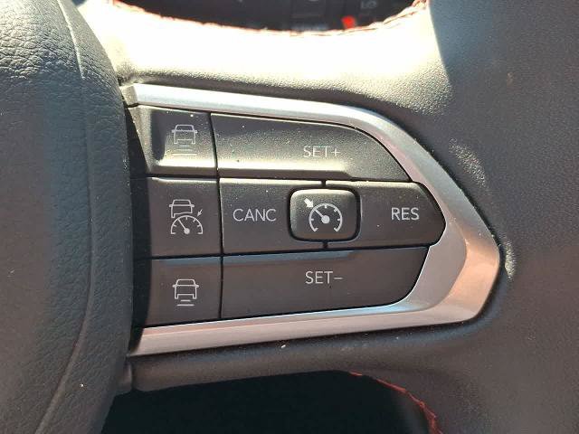 Used 2024 Jeep Compass Trailhawk AWD/4WD image 24