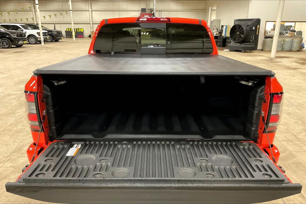 Used 2025 Nissan Frontier PRO-4X w/ Pro Convenience Package AWD/4WD image 31