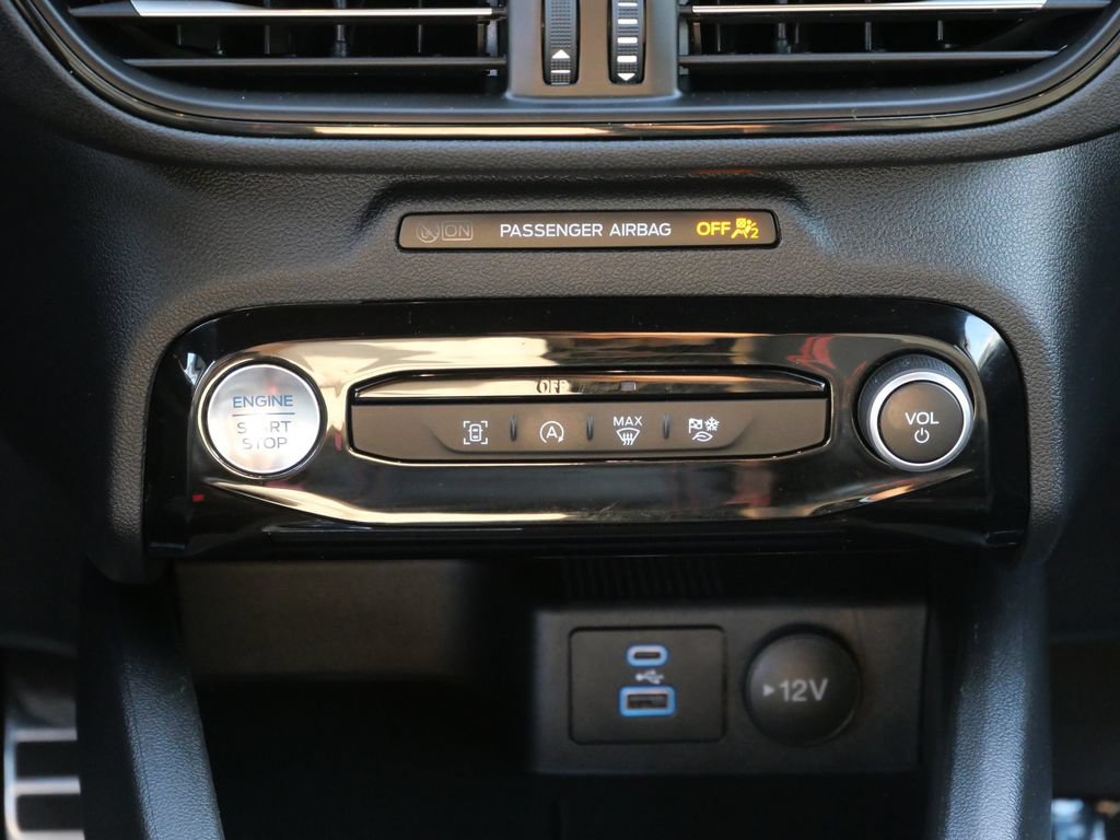 Certified 2023 Ford Escape ST-Line w/ Tech Pack #1 AWD/4WD image 19