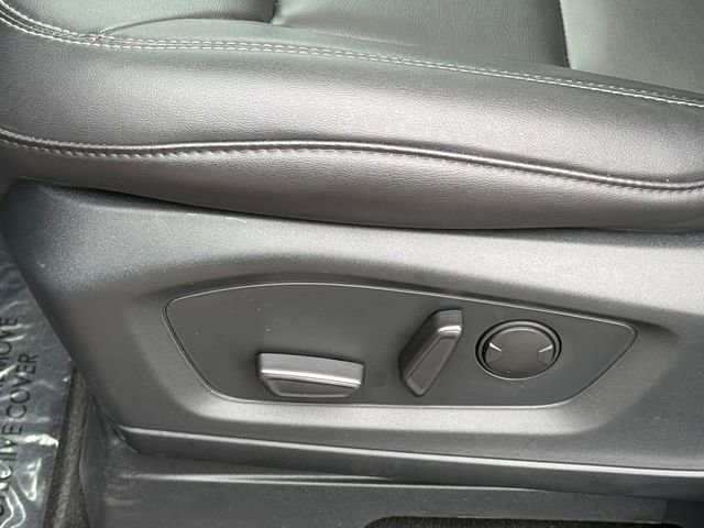 Certified 2023 Ford Explorer XLT w/ Equipment Group 202A image 7