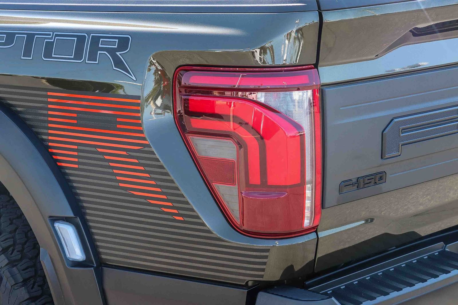 Certified 2024 Ford F150 Raptor w/ Equipment Group 803A Raptor R AWD/4WD image 7