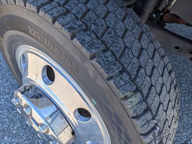 Certified 2024 Ford F450 Limited w/ FX4 Off-Road Package image 35