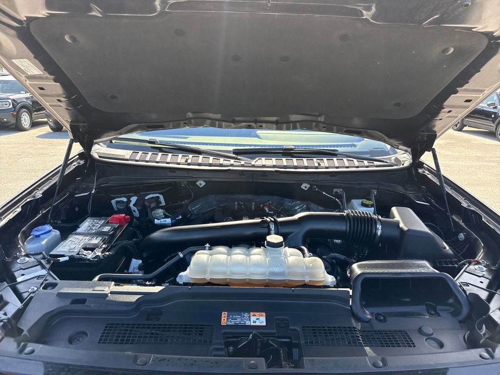 Certified 2025 Ford Expedition Max Active RWD image 33